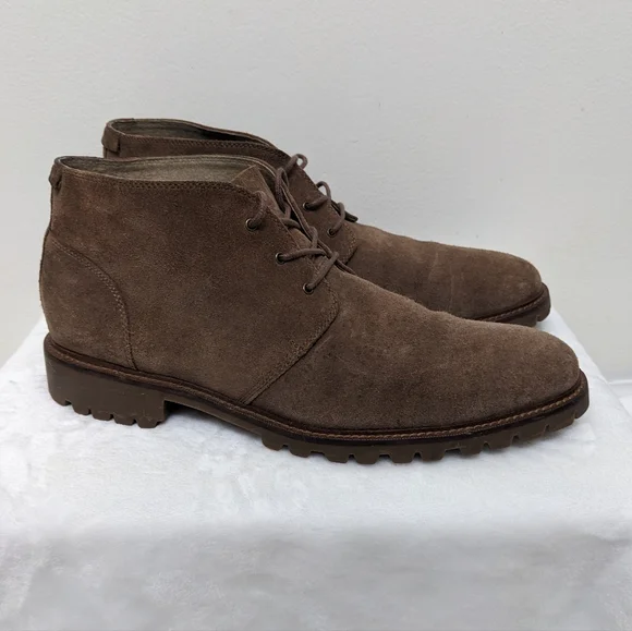 Banana Republic Fine Italian Leather Suede Tan Chukka Style Boots Vibram Soles Suede Chukka Lace Up Boot | Banana Republic Factory main image 2